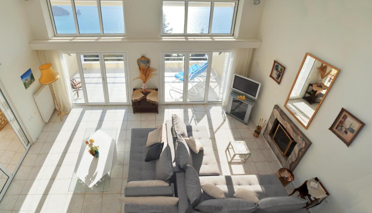 Villa Alibertini Агиос-Гордиос Экстерьер фото