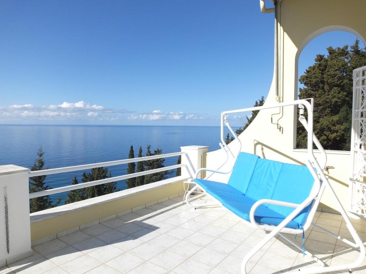 Villa Alibertini Агиос-Гордиос Экстерьер фото